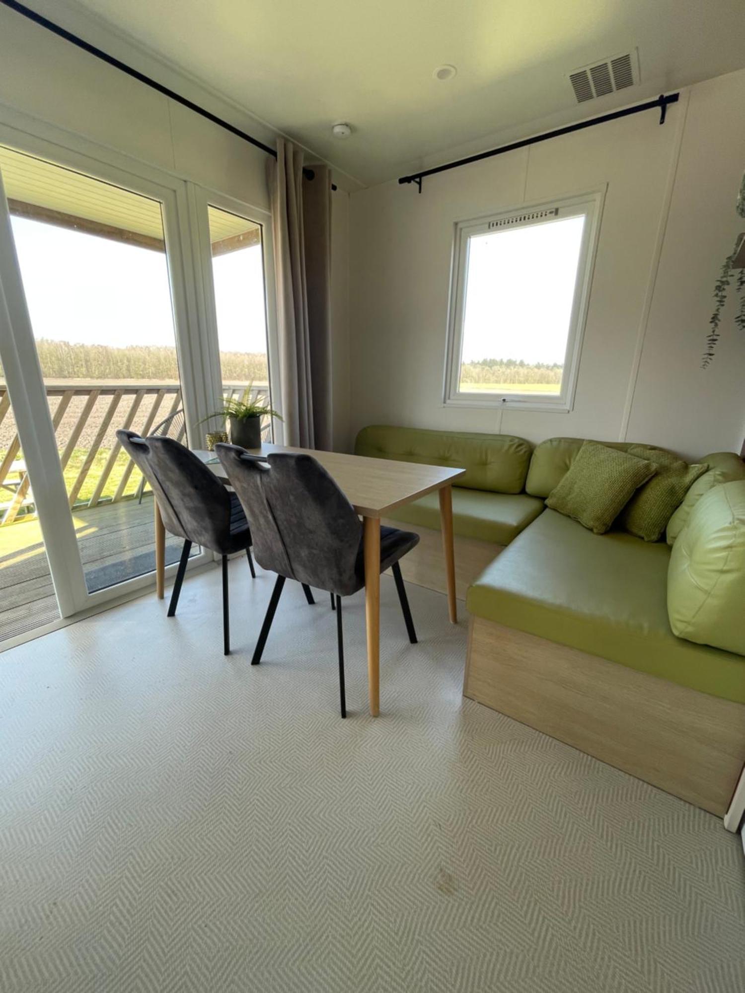 Ieberen Lodge Schoonloo Екстер'єр фото